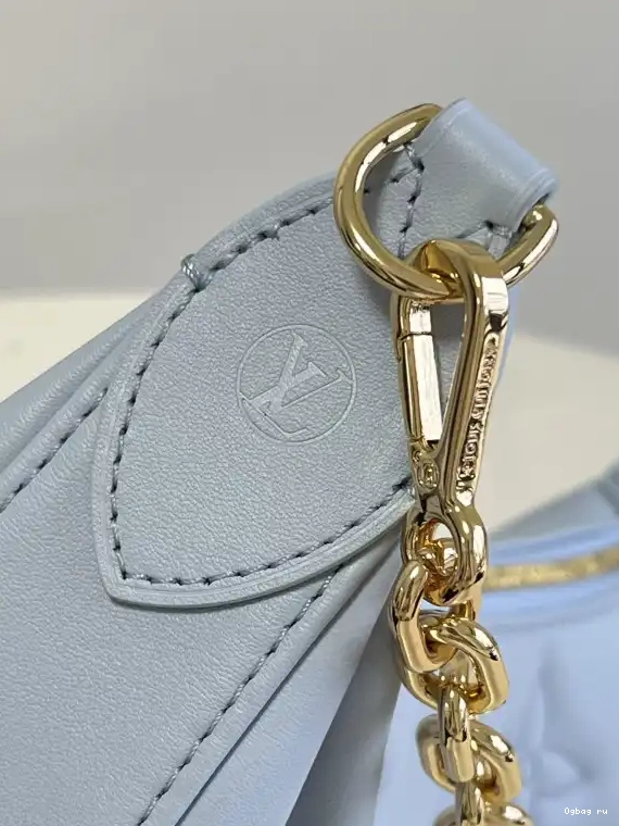 LOUIS OVER VUITTON MOON THE 0506